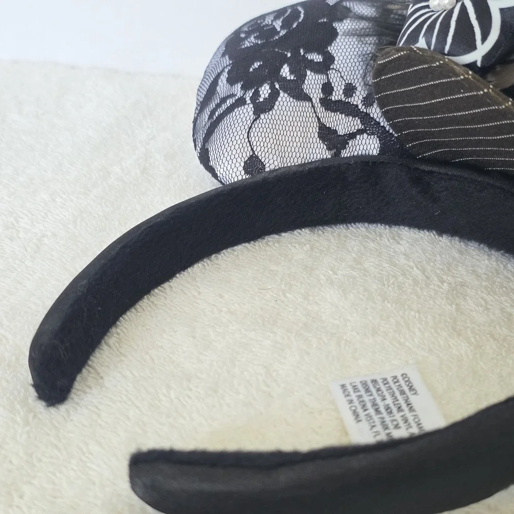 Headband Disney Parks Limited Lace Minnie Mouse Ears Top Hat Feathers